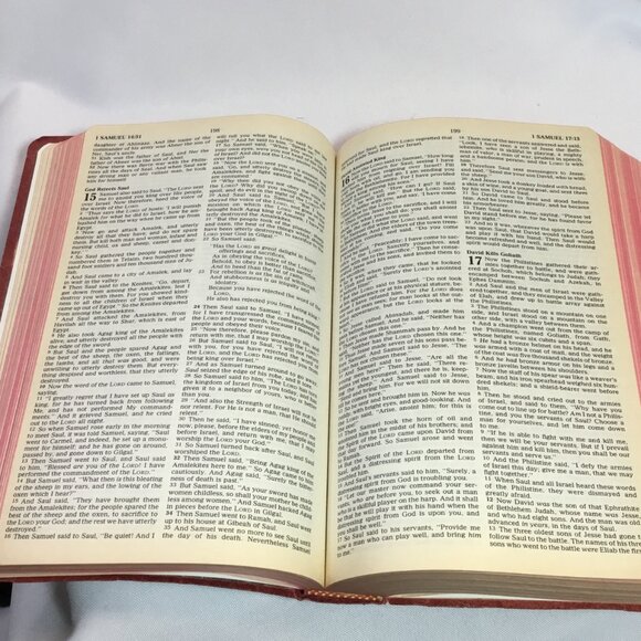 Holy Bible, New King James Version Nelson Regency Ed Christ in Red 412MR - Picture 10 of 13